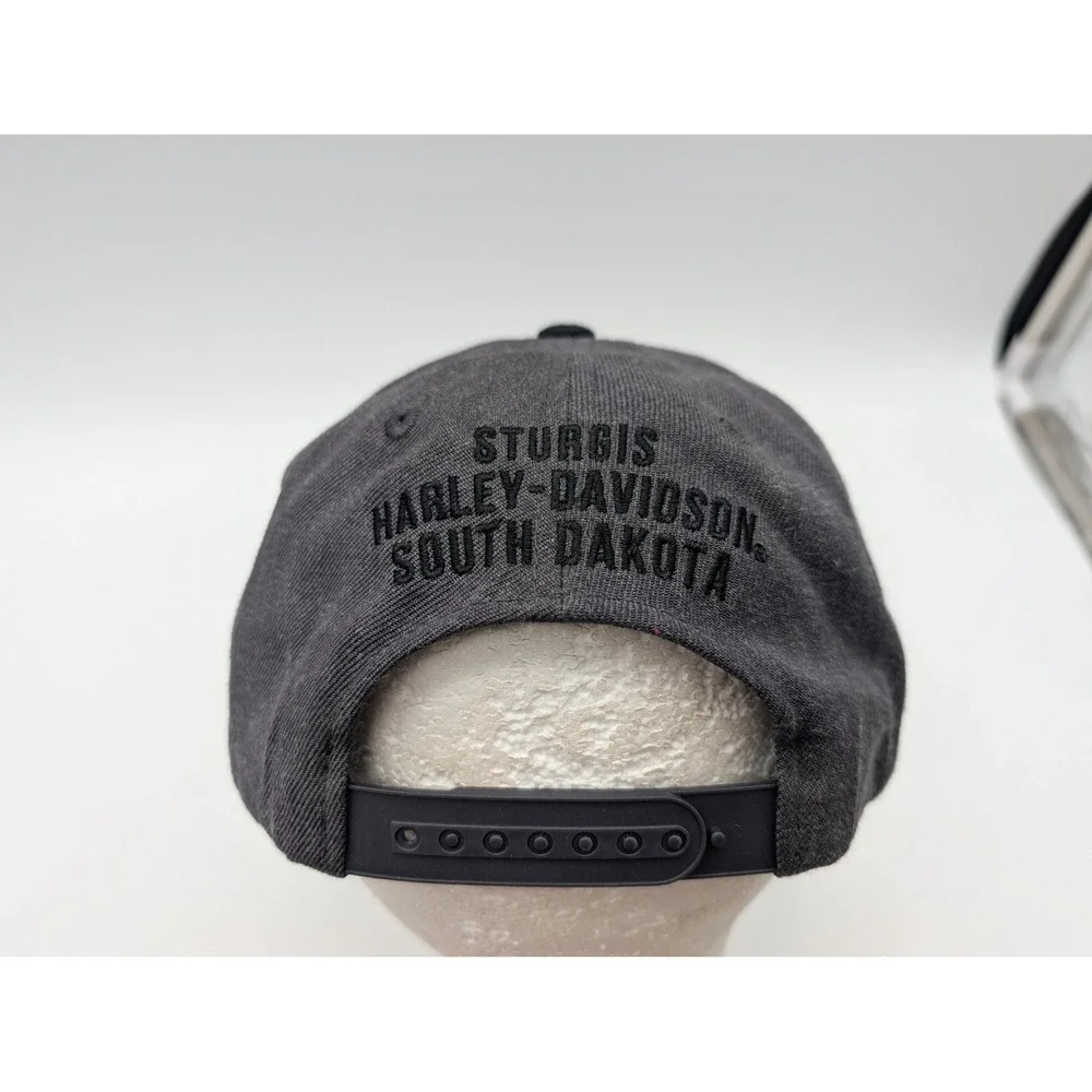 Harley-Davidson Sturgis South Dakota Willie G Skull Snapback Hat Gray Black Hat